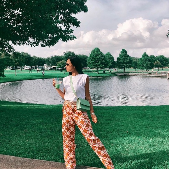 GORGEOUS ZARA NWT Pajama Style Pants - Picture 7 of 10